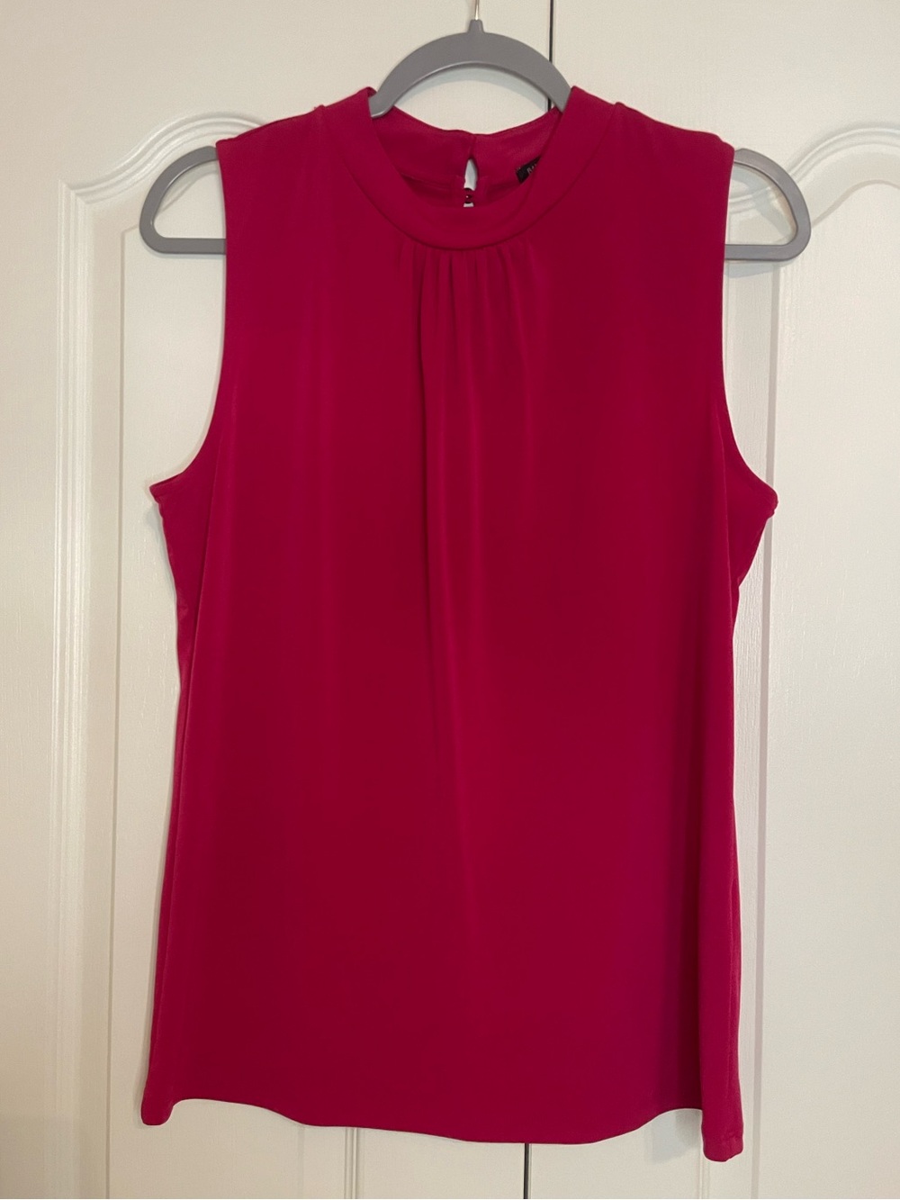 Banana Republic sleeveless blouse